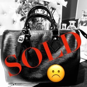 🌹SOLD🌹Louis Vuitton Speedy 25 Epi Black